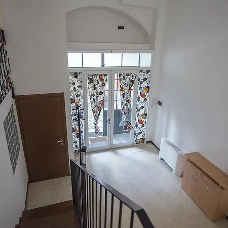 Loft Per Due Apartment